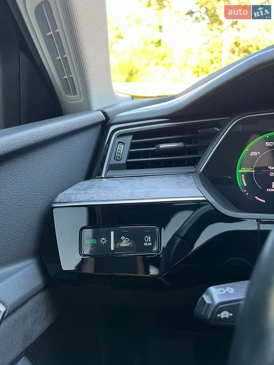 2018 Audi e-tron - мініатюра 65