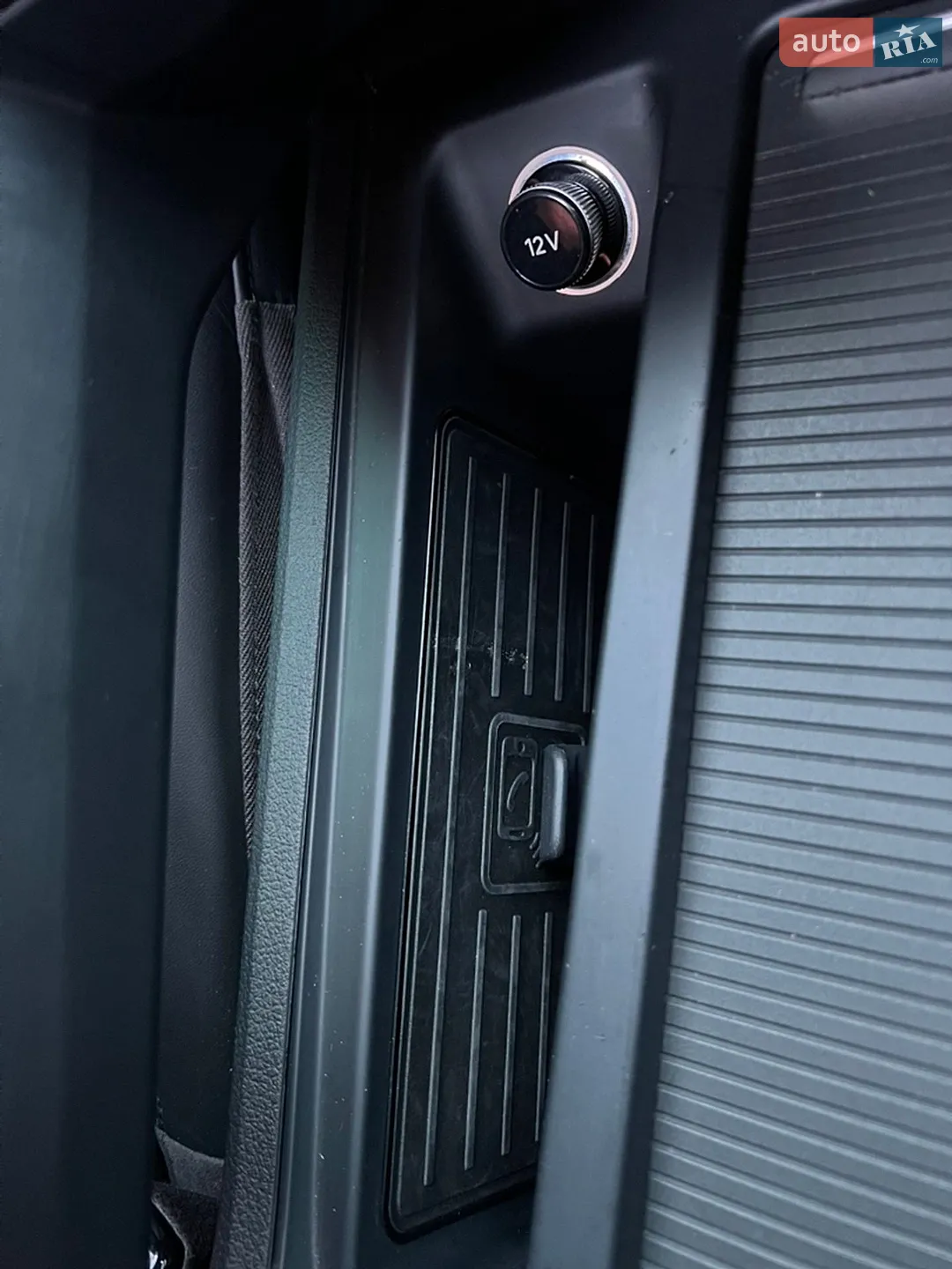 2018 Audi e-tron - мініатюра 95