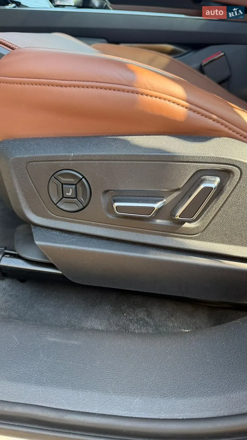 2019 Audi e-tron - мініатюра 44