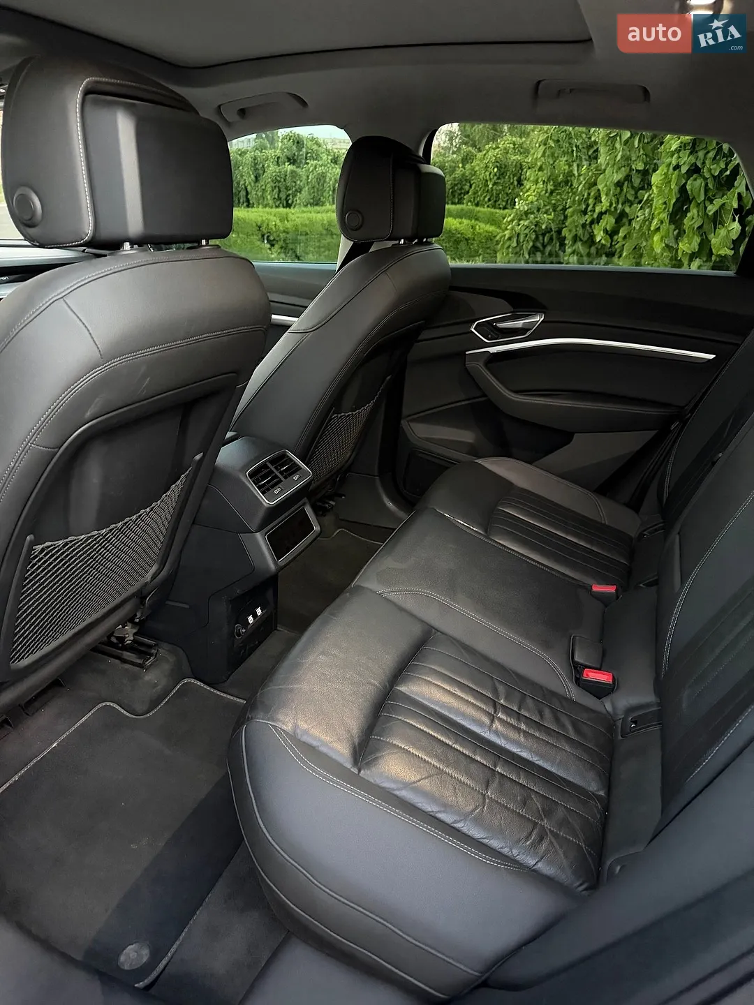 2019 Audi e-tron - мініатюра 23