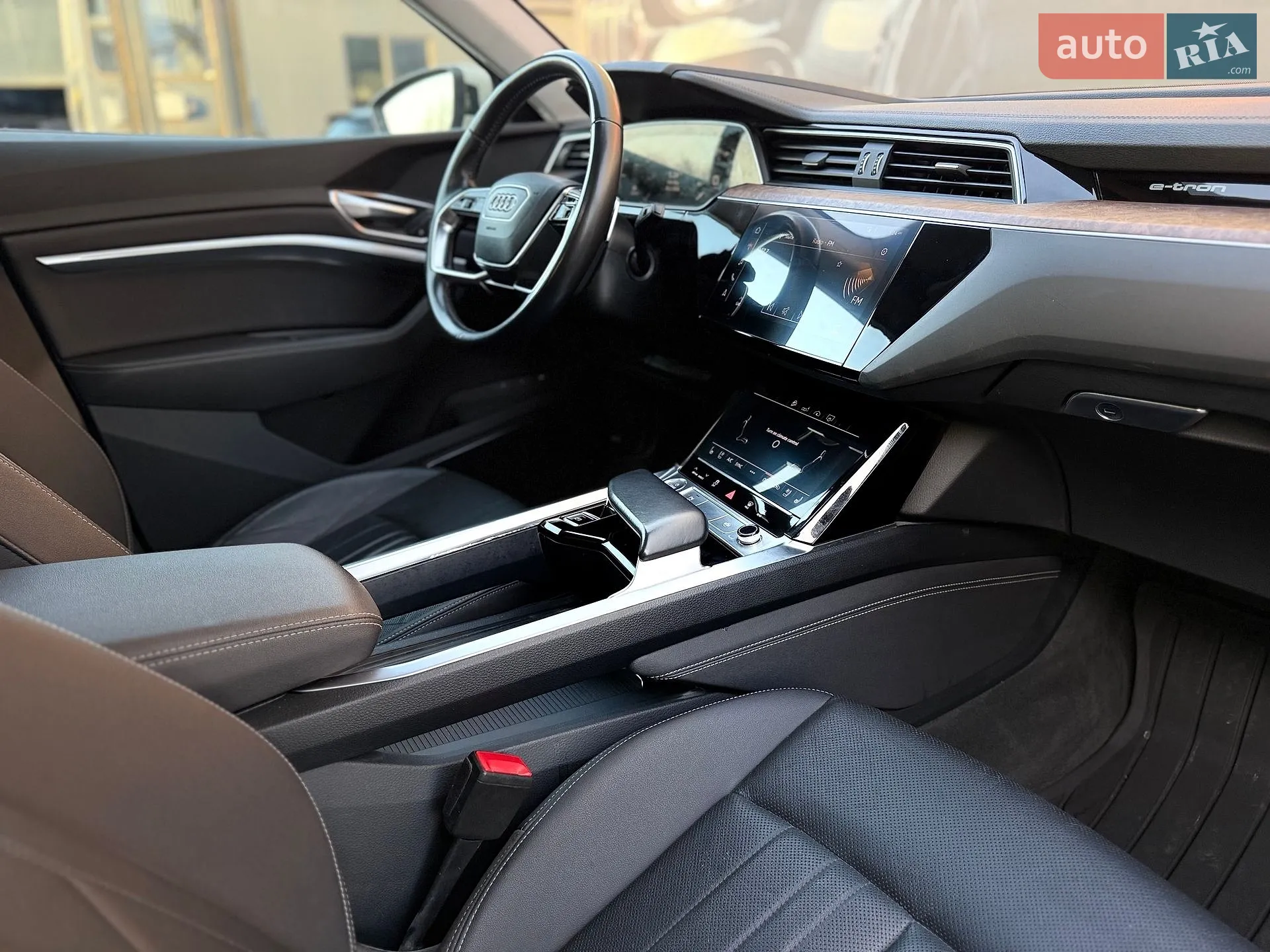 2019 Audi e-tron - мініатюра 52