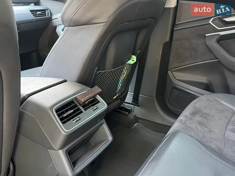 Audi e-tron 2020 VIN WAUZZZGE5LB037022 фото оголошення 16 з 67