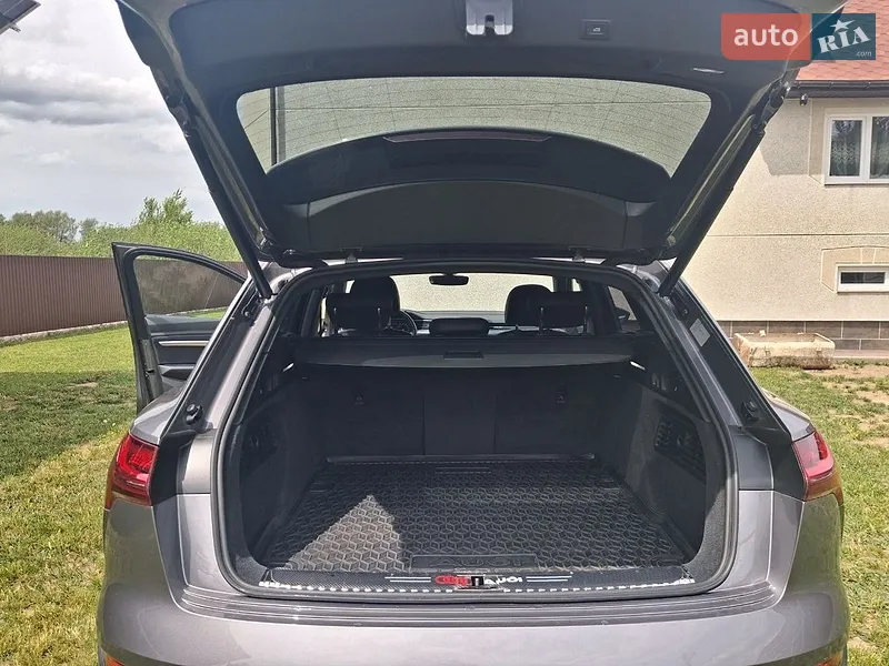Audi e-tron 2019 VIN WAUZZZGE3LB017237 фото оголошення 21 з 41