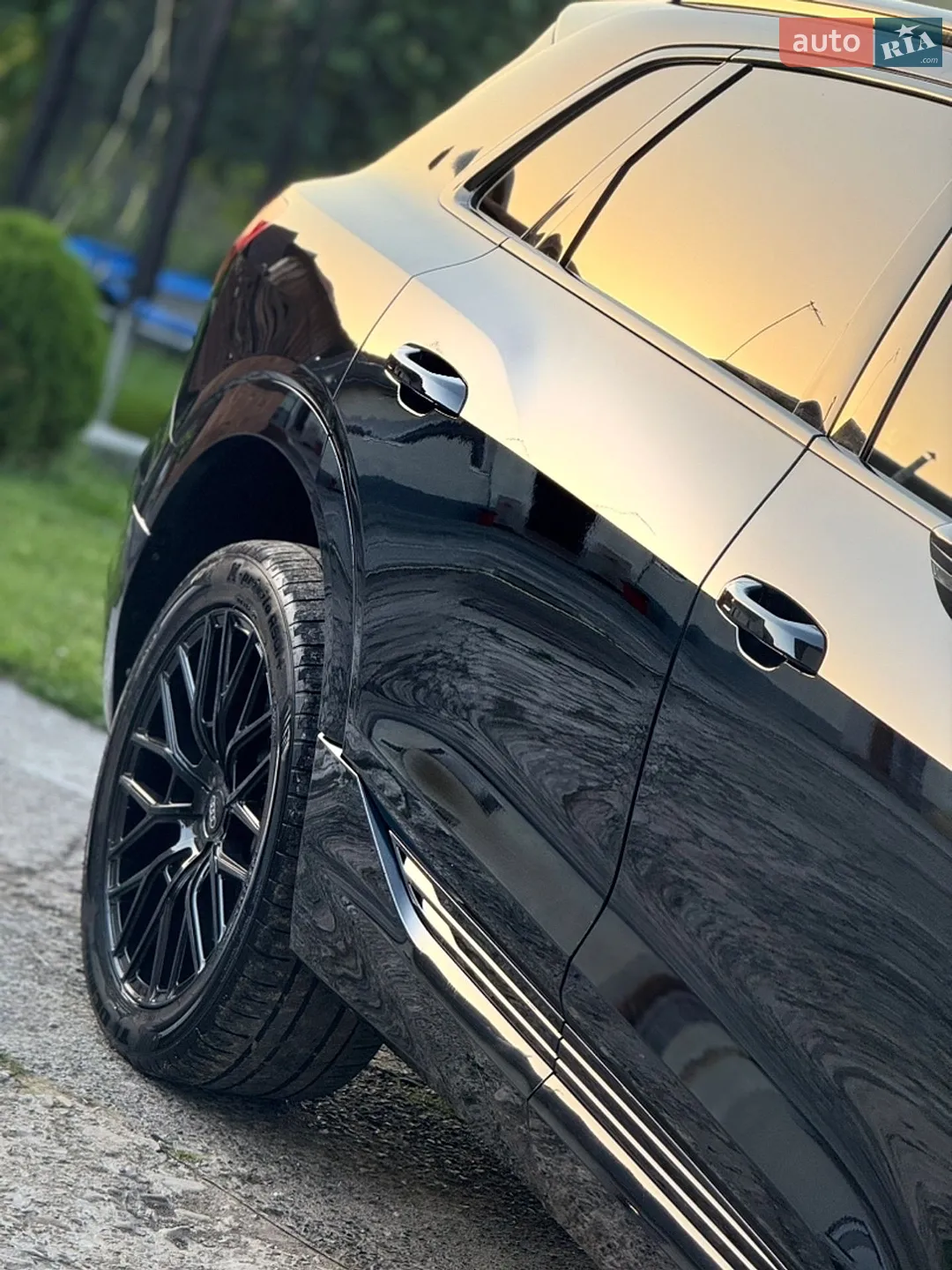 2019 Audi e-tron - мініатюра 9