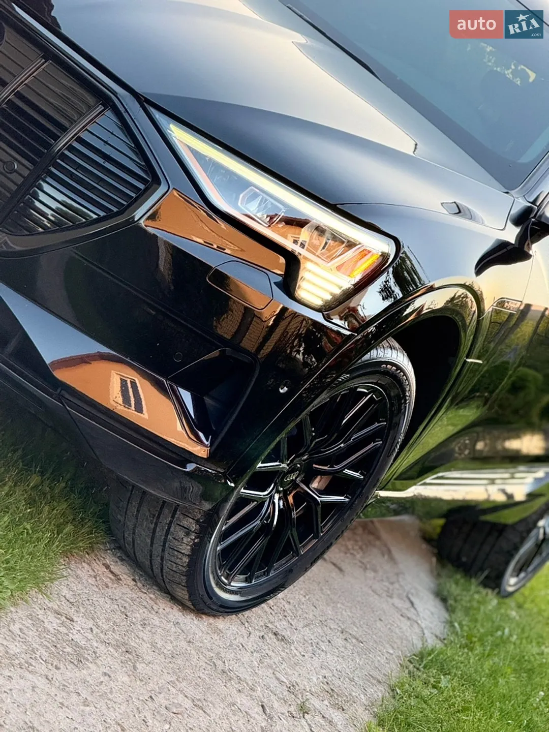 2019 Audi e-tron - мініатюра 14