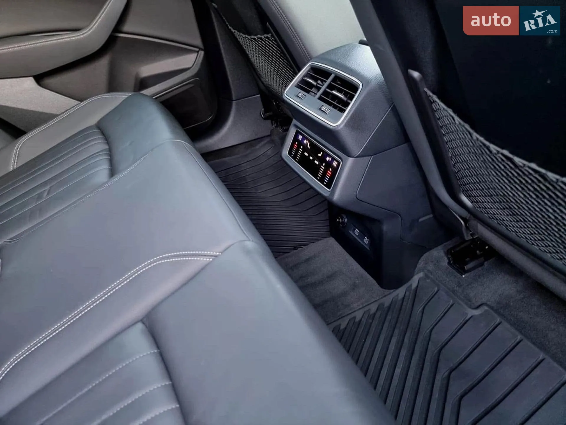 2021 Audi e-tron - мініатюра 9