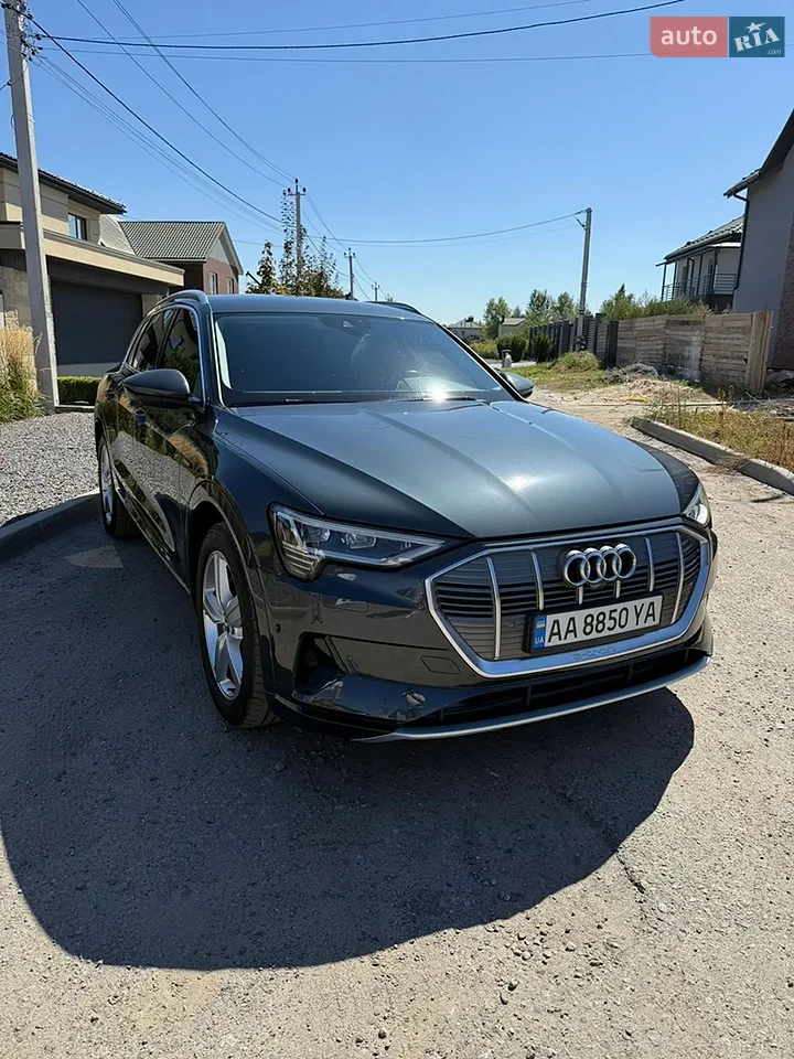 2019 Audi e-tron - мініатюра 28