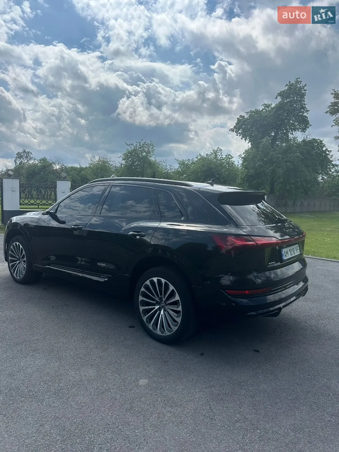2019 Audi e-tron - мініатюра 6