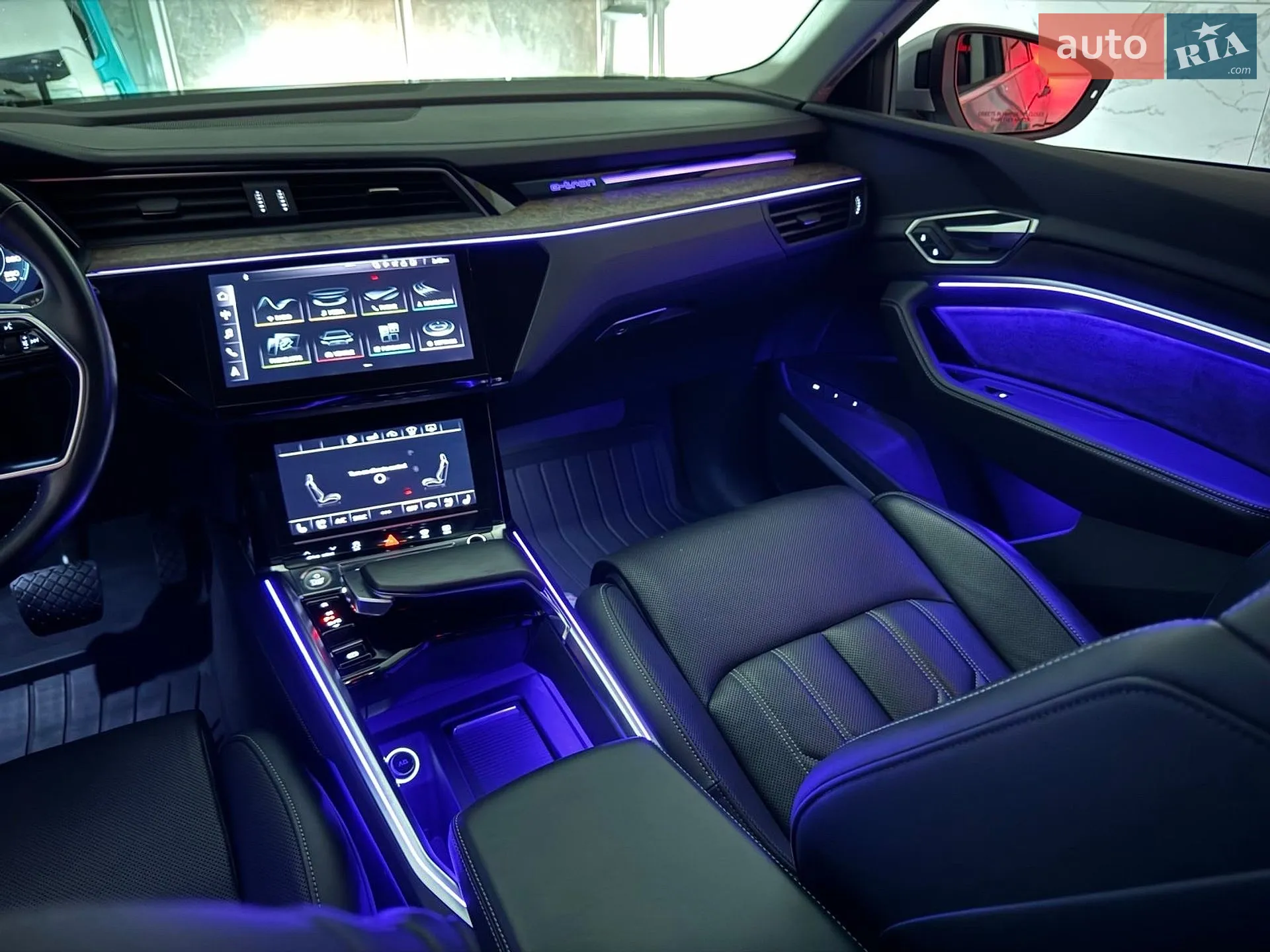 2019 Audi e-tron - мініатюра 37