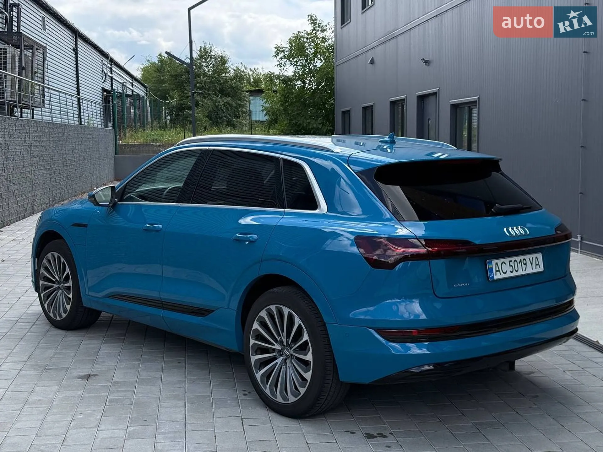 2019 Audi e-tron - мініатюра 42