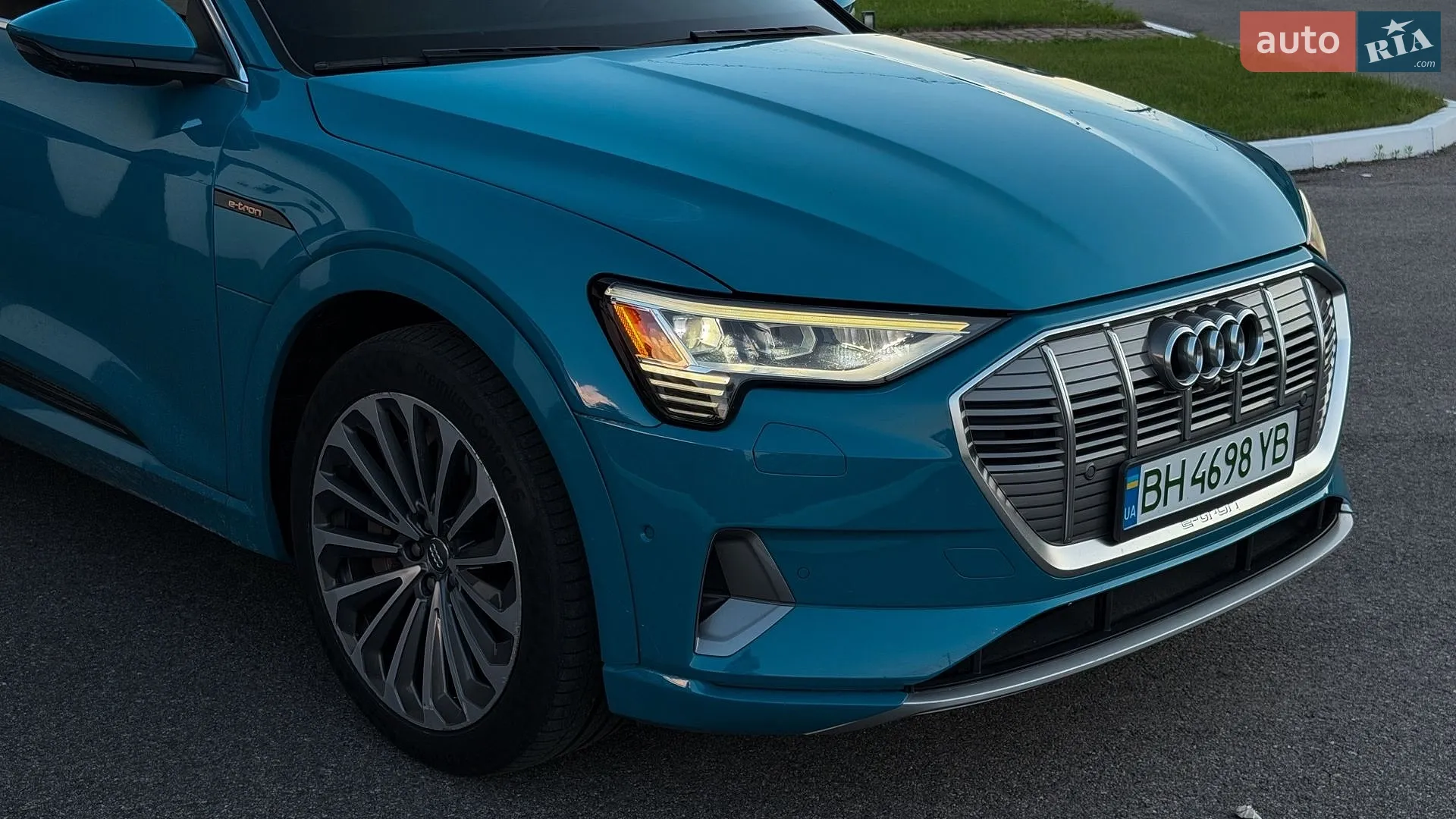 2019 Audi e-tron - мініатюра 7