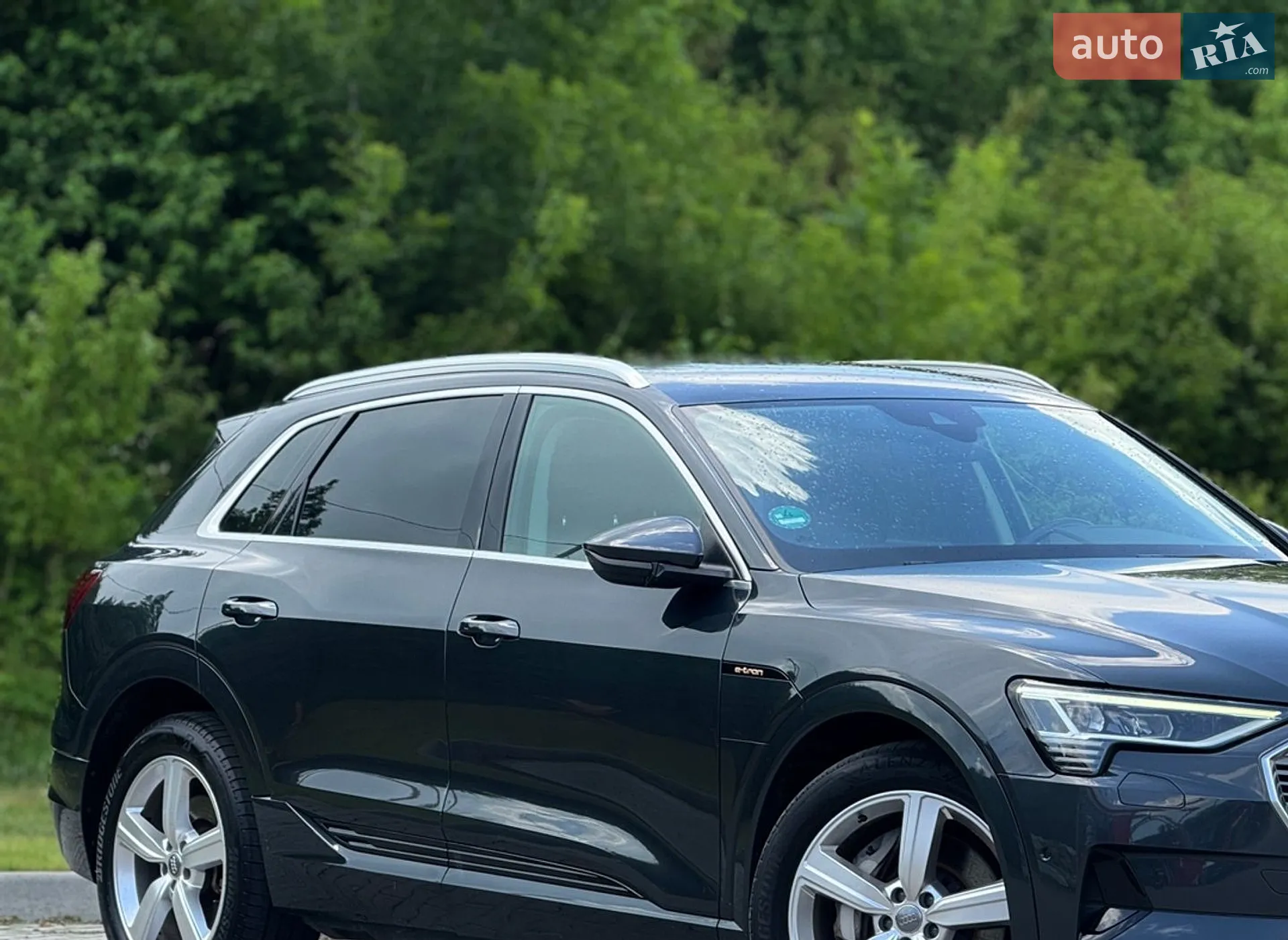 2020 Audi e-tron - мініатюра 3