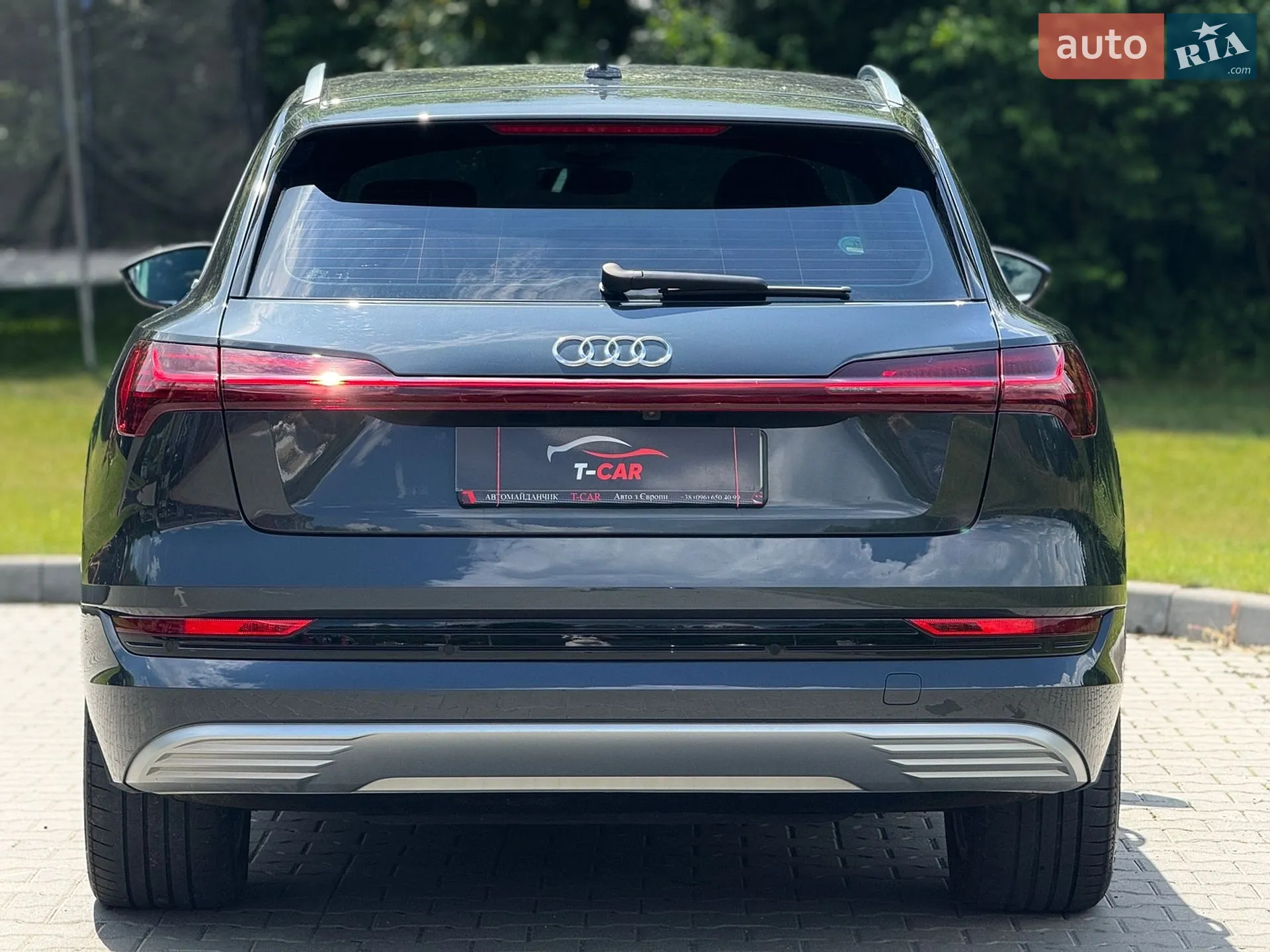 2020 Audi e-tron - мініатюра 6