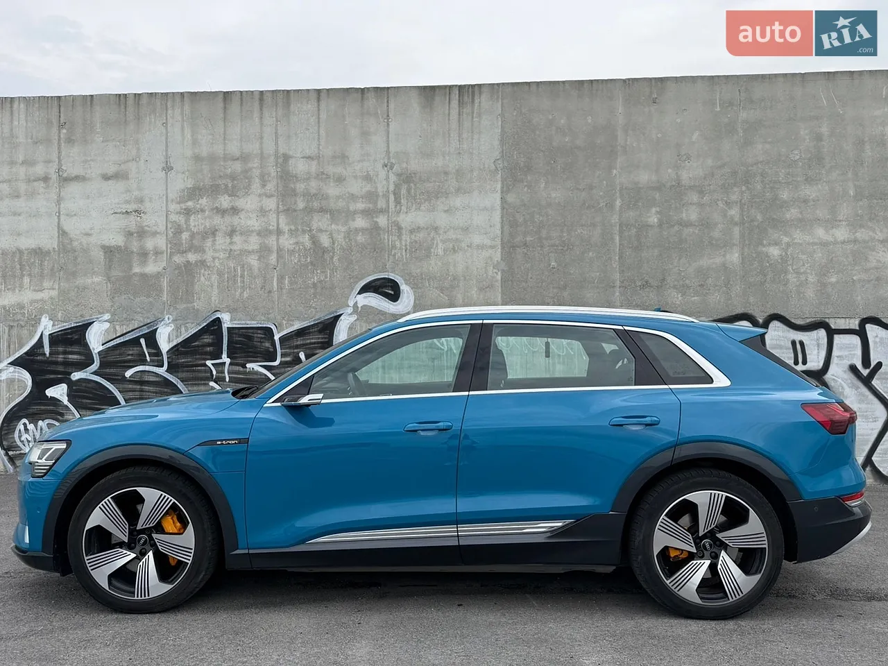 2020 Audi e-tron - мініатюра 26