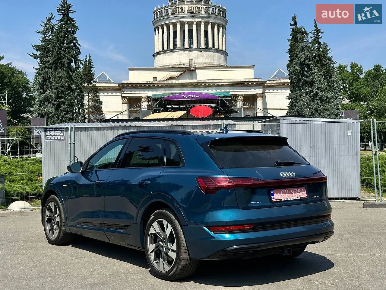 2021 Audi e-tron - мініатюра 5
