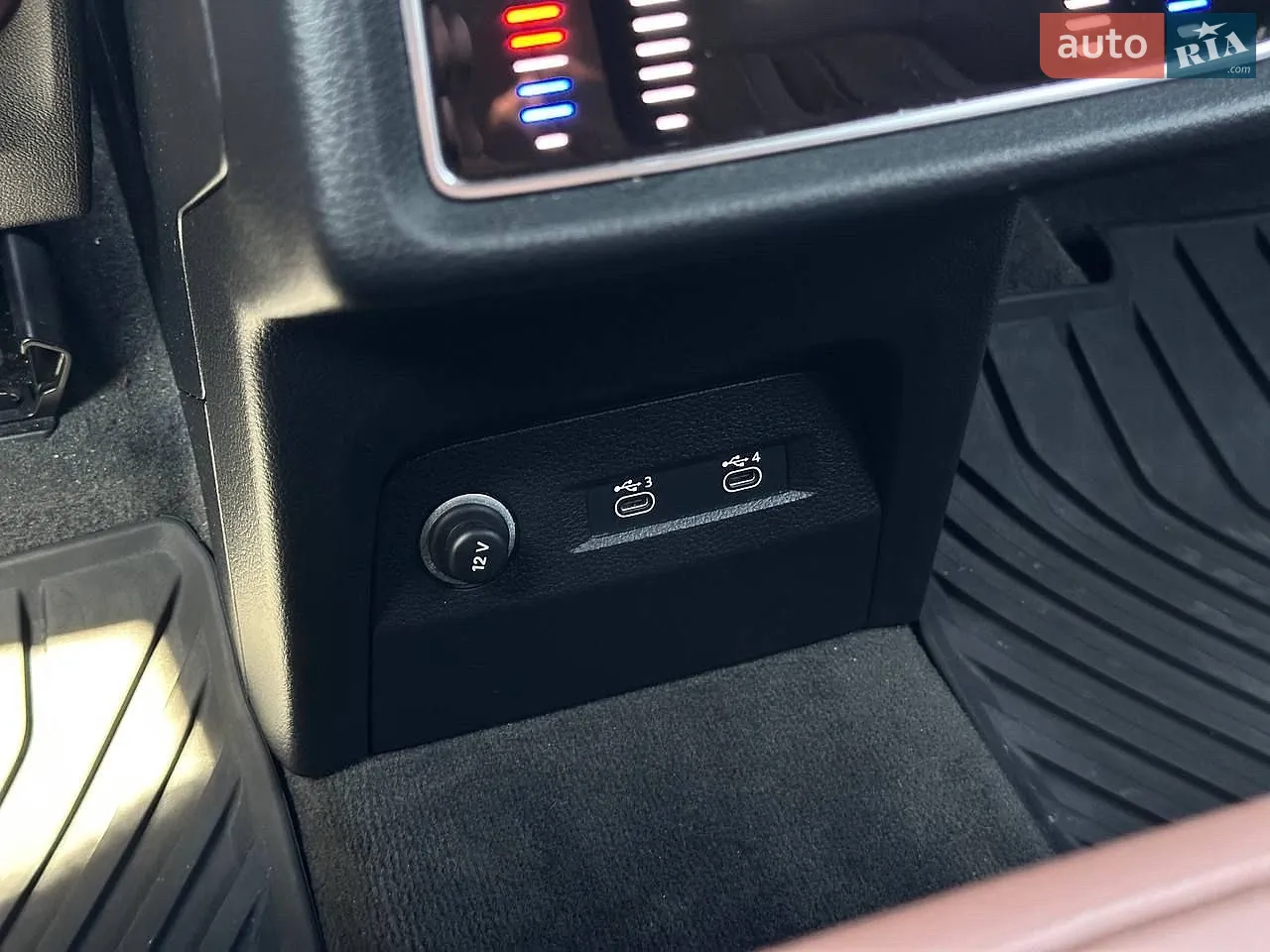 2021 Audi e-tron - мініатюра 29