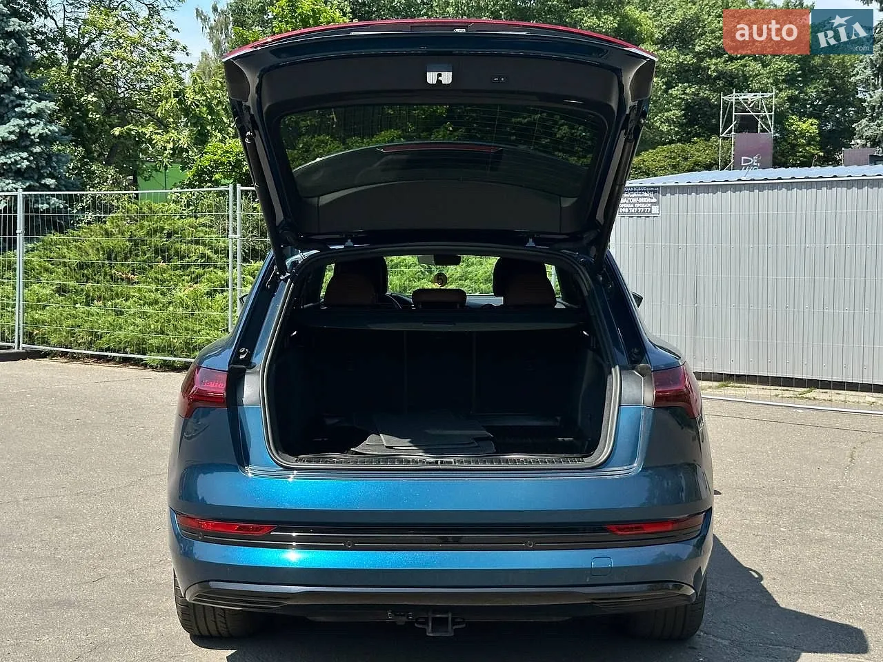 2021 Audi e-tron - мініатюра 33