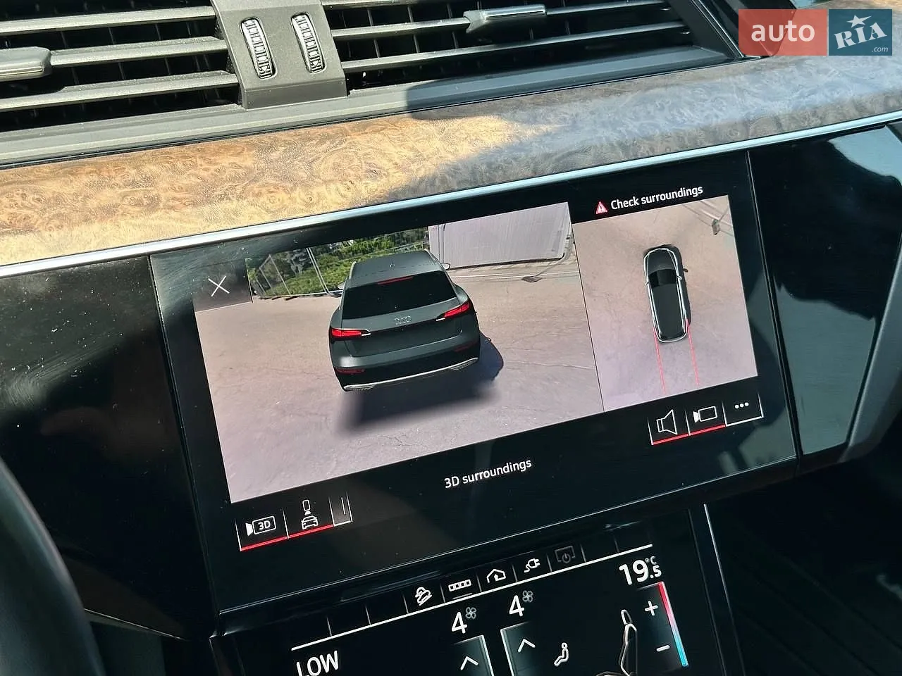 2021 Audi e-tron - мініатюра 42