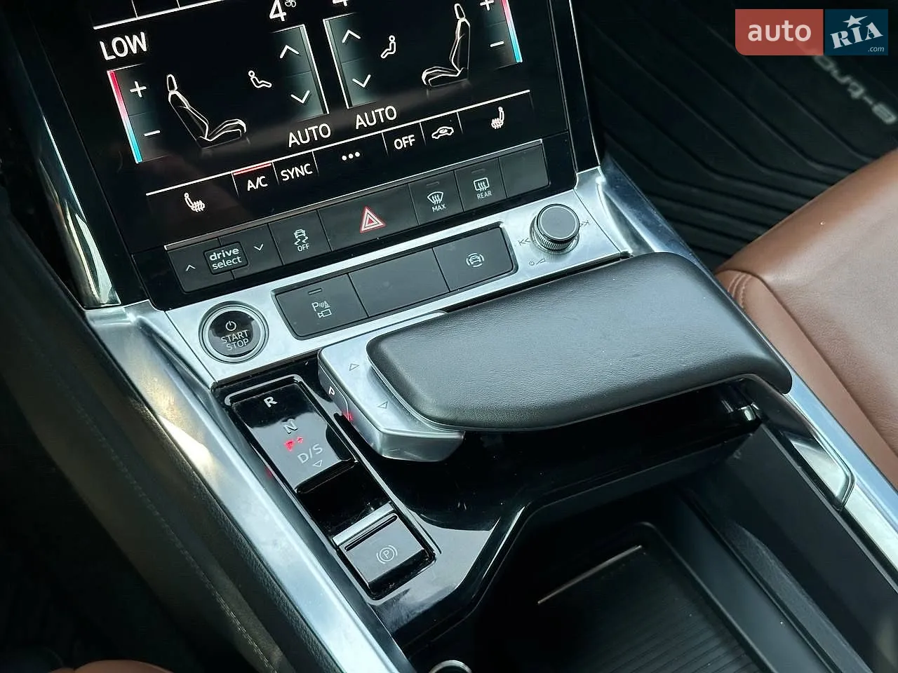 2021 Audi e-tron - мініатюра 44