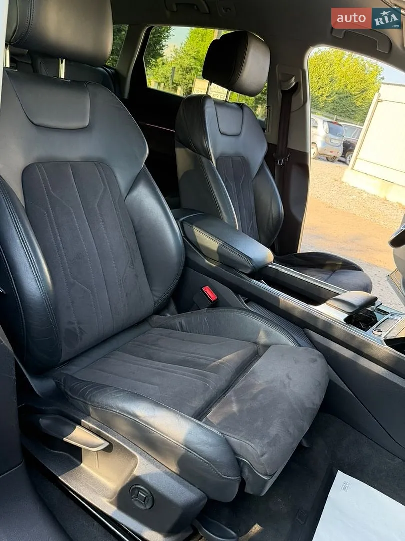 2019 Audi e-tron - мініатюра 25