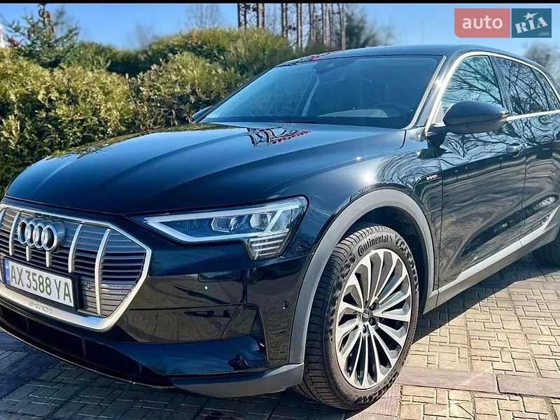 Audi e-tron