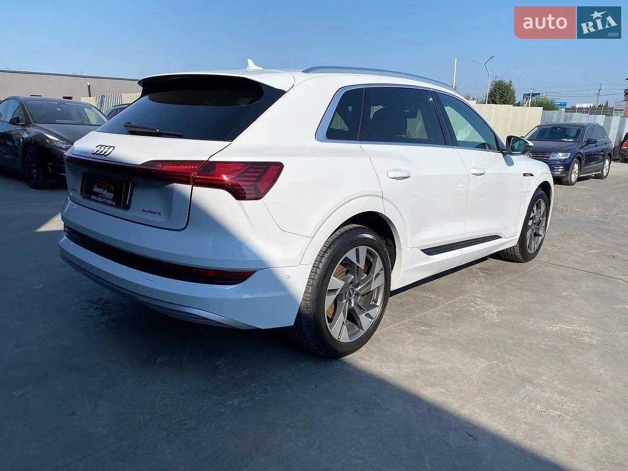2020 Audi e-tron - мініатюра 7