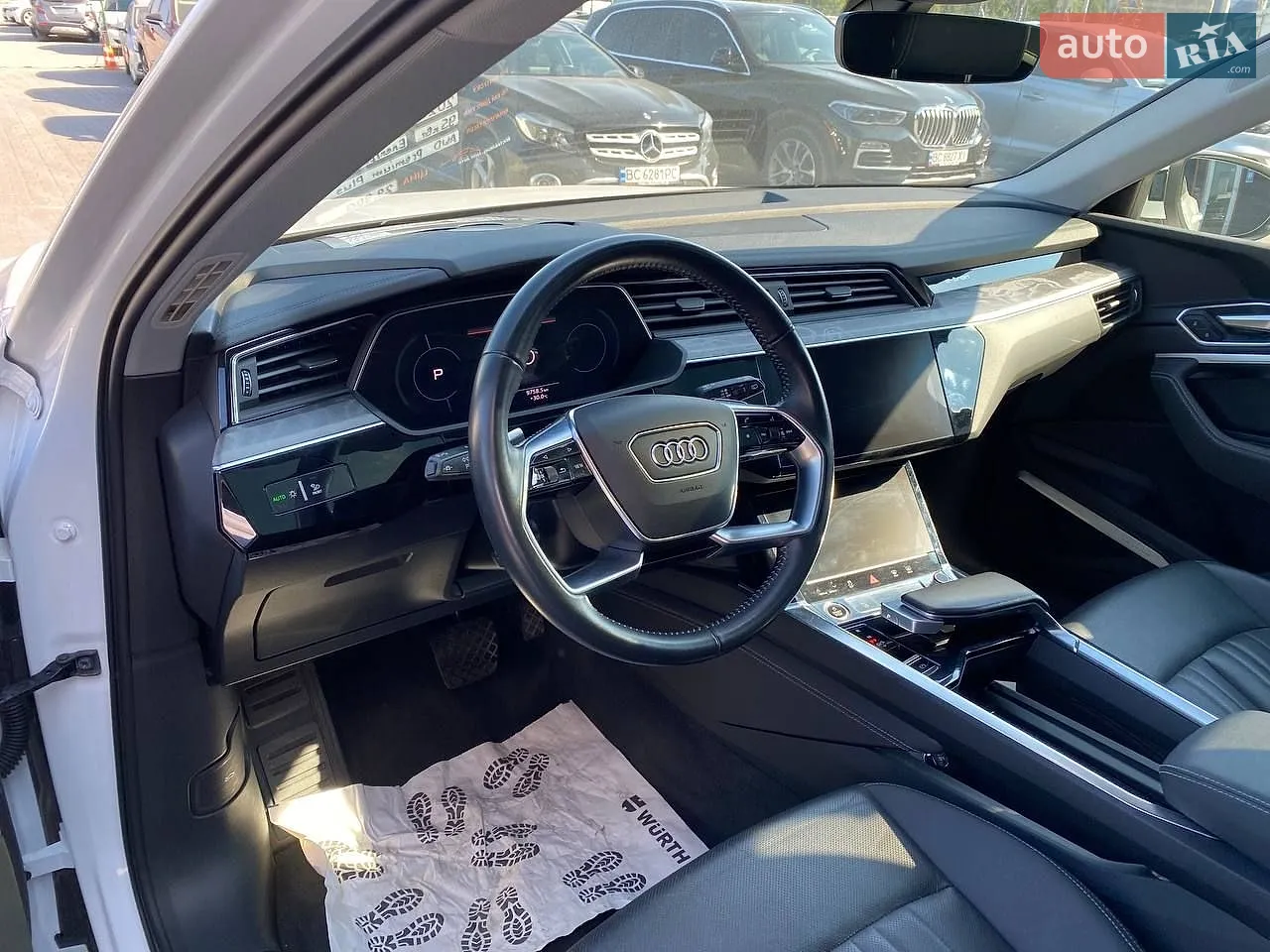2020 Audi e-tron - мініатюра 11