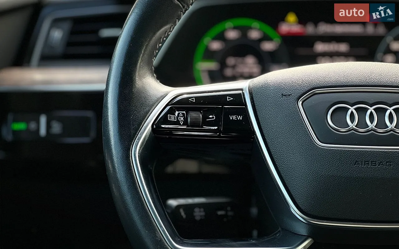 2019 Audi e-tron - мініатюра 13