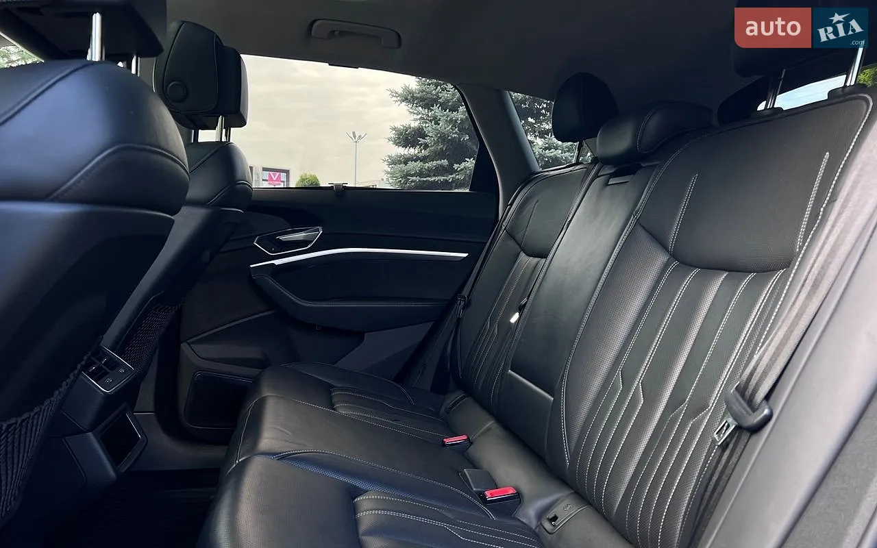 2019 Audi e-tron - мініатюра 32