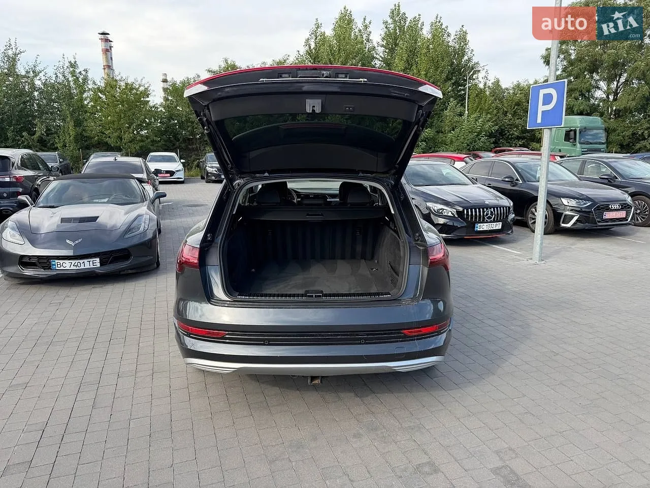 2020 Audi e-tron - мініатюра 41