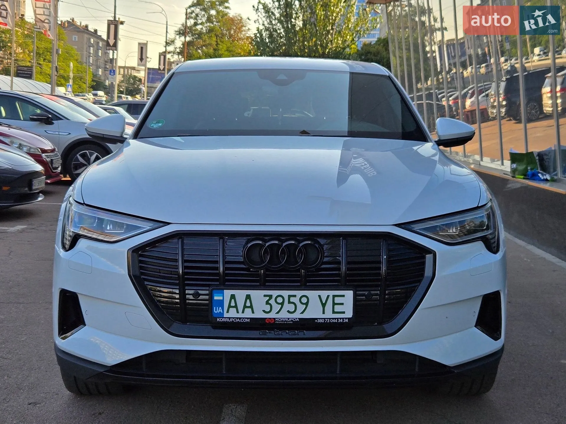 2021 Audi e-tron - мініатюра 3