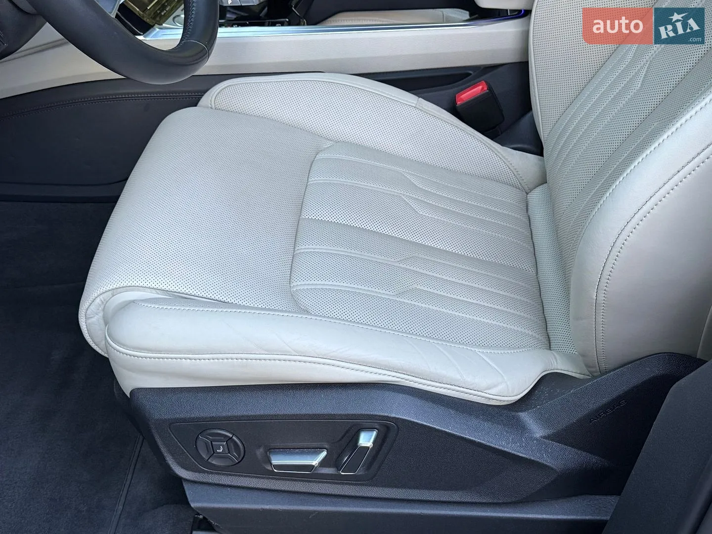 2020 Audi e-tron - мініатюра 51