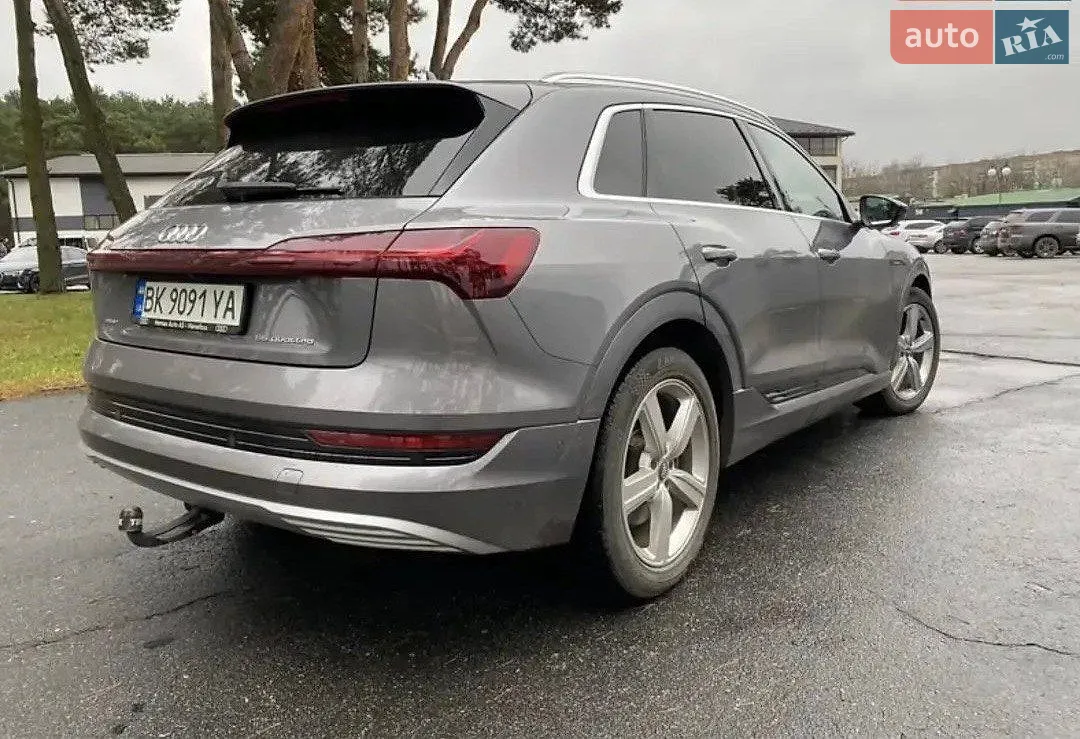 2020 Audi e-tron - мініатюра 6