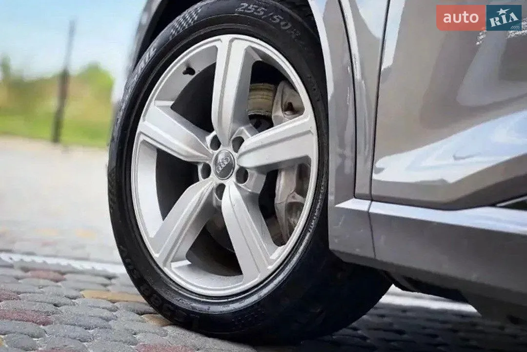 2020 Audi e-tron - мініатюра 9