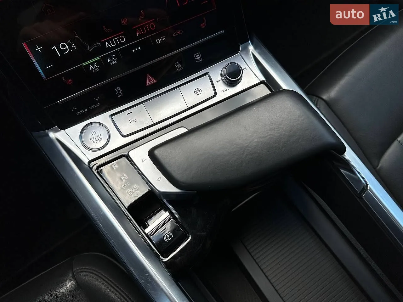2019 Audi e-tron - мініатюра 19