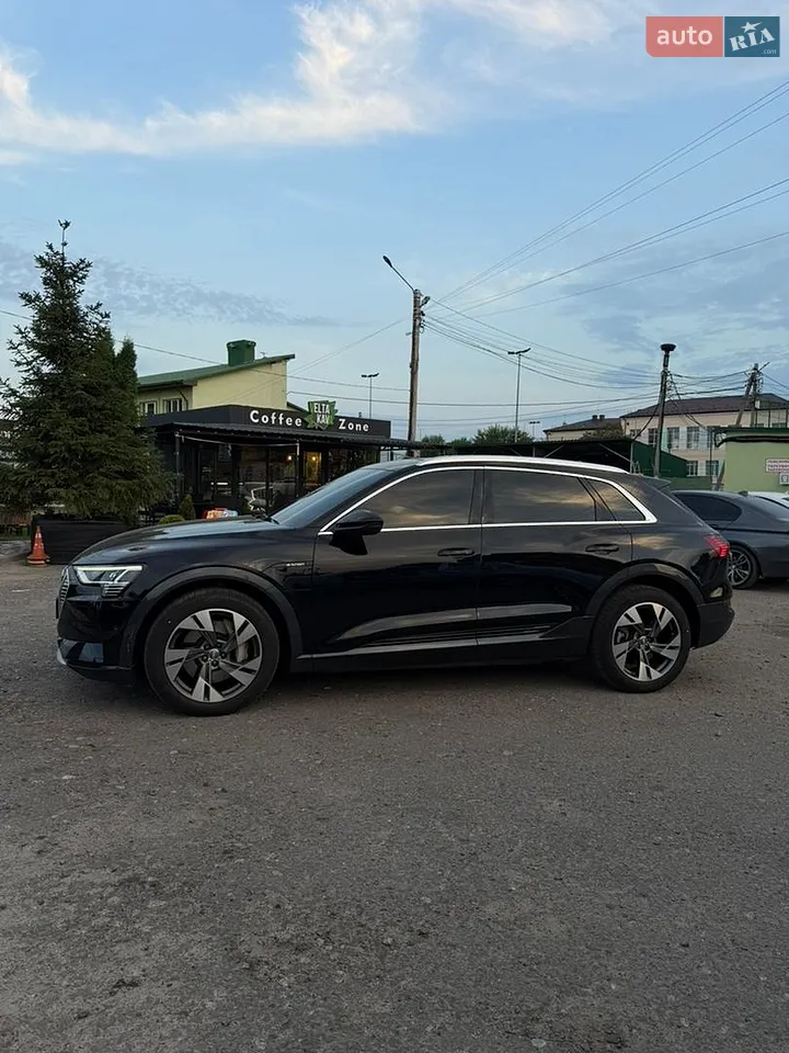 2021 Audi e-tron - мініатюра 15