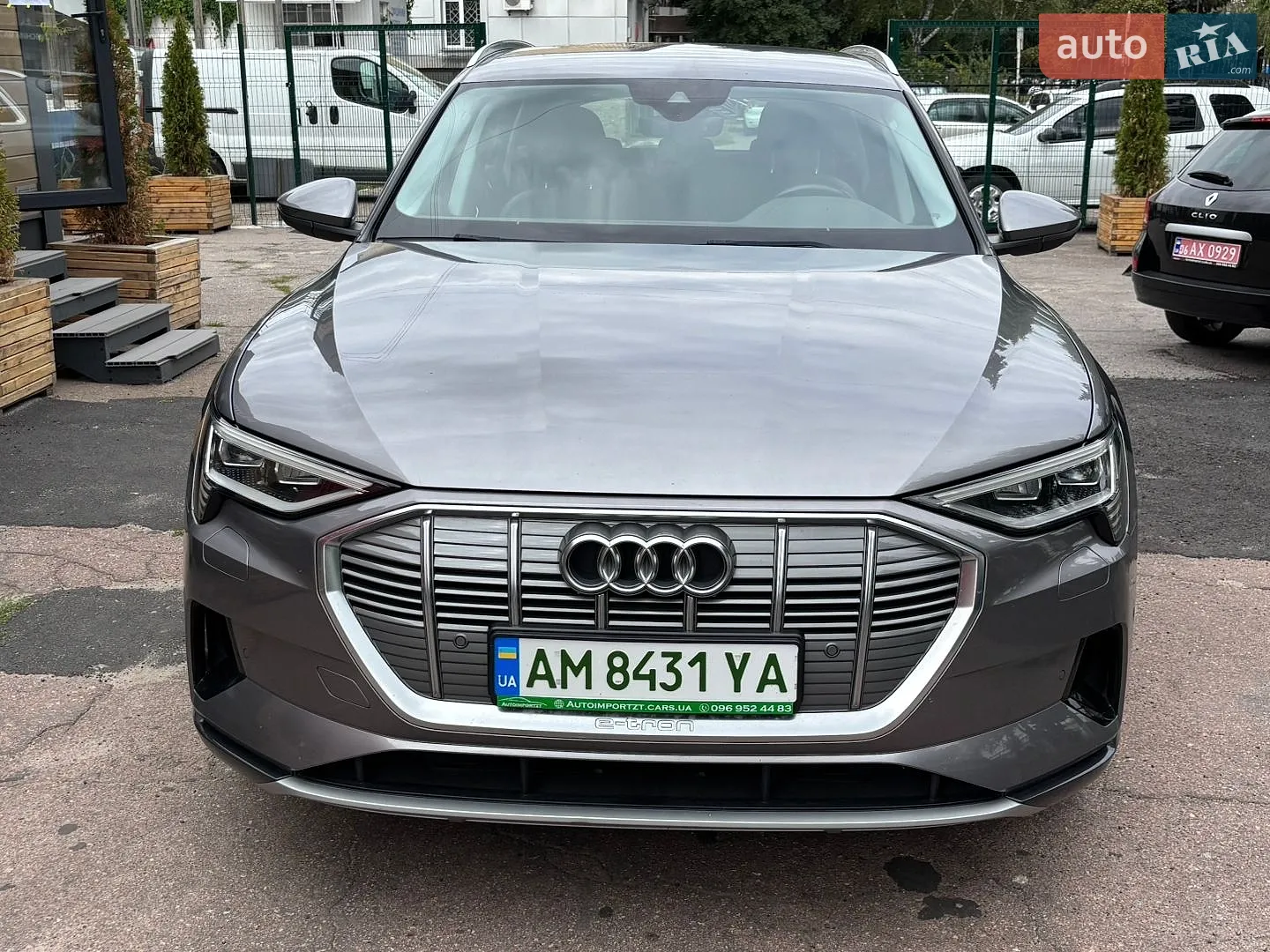 2020 Audi e-tron - мініатюра 5