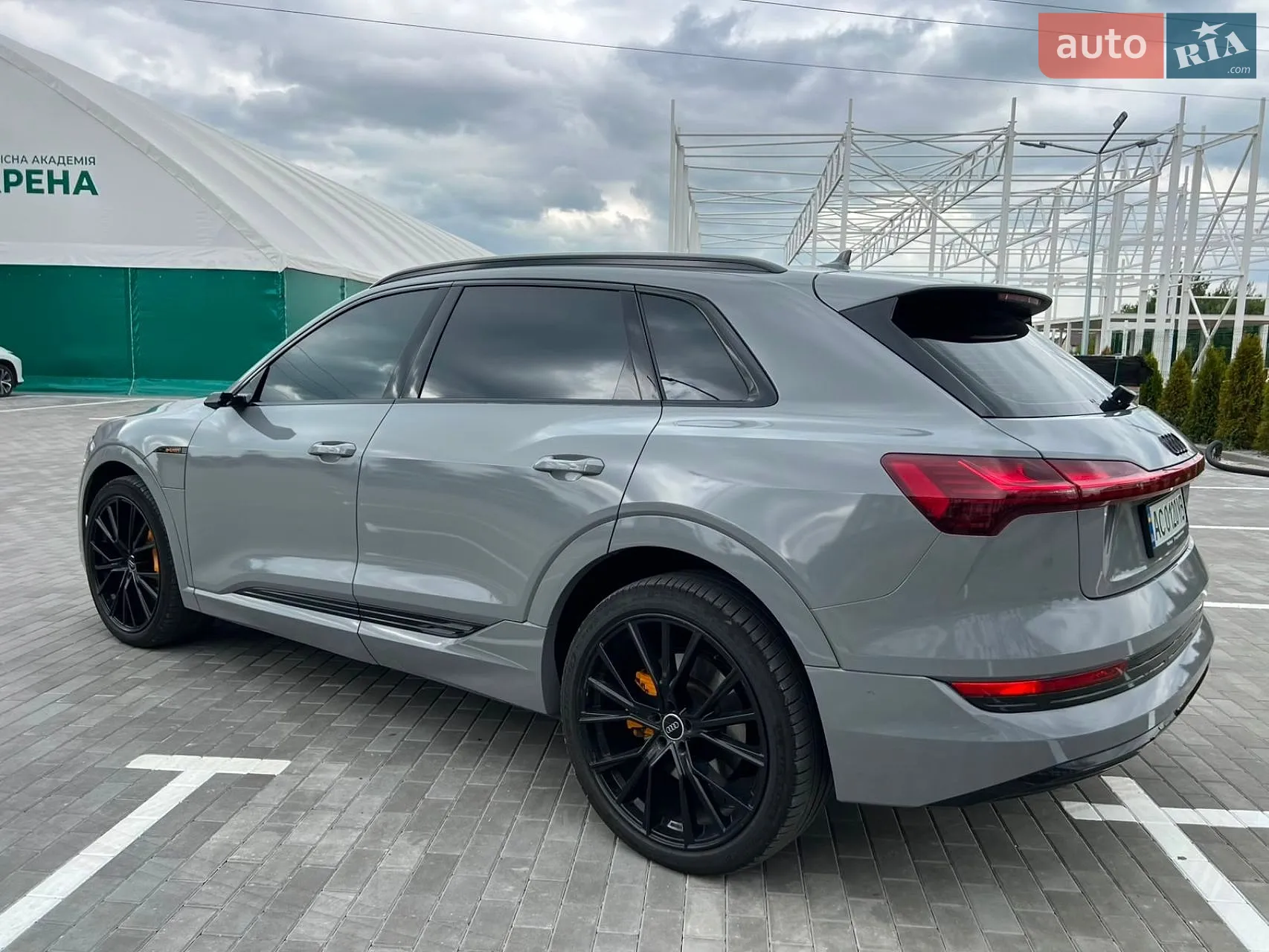 2019 Audi e-tron - мініатюра 11
