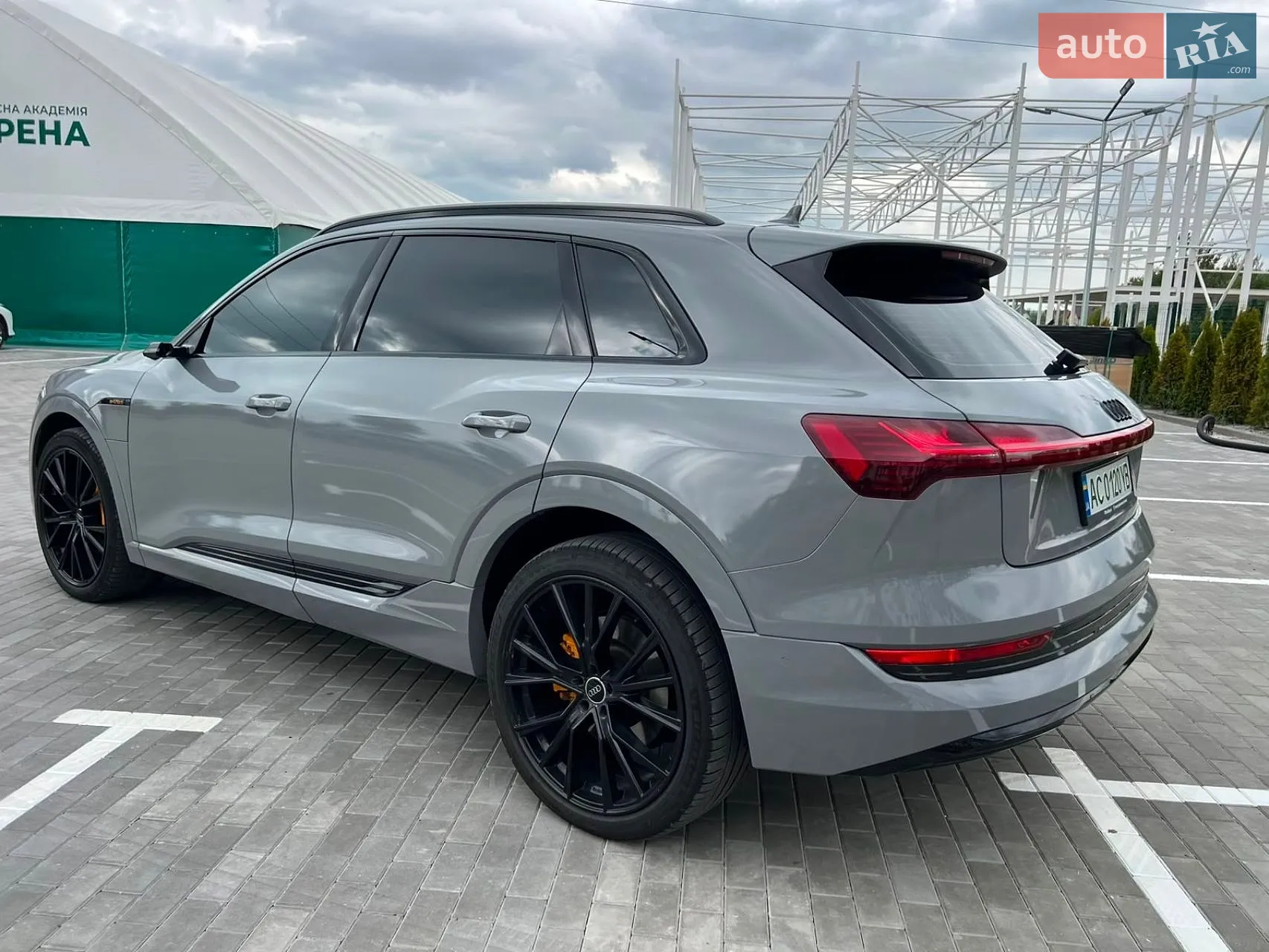2019 Audi e-tron - мініатюра 14