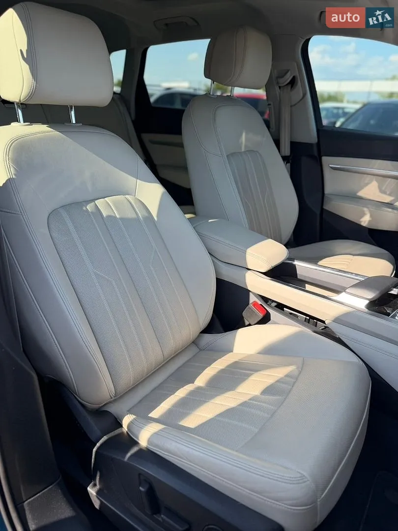 2019 Audi e-tron - мініатюра 34