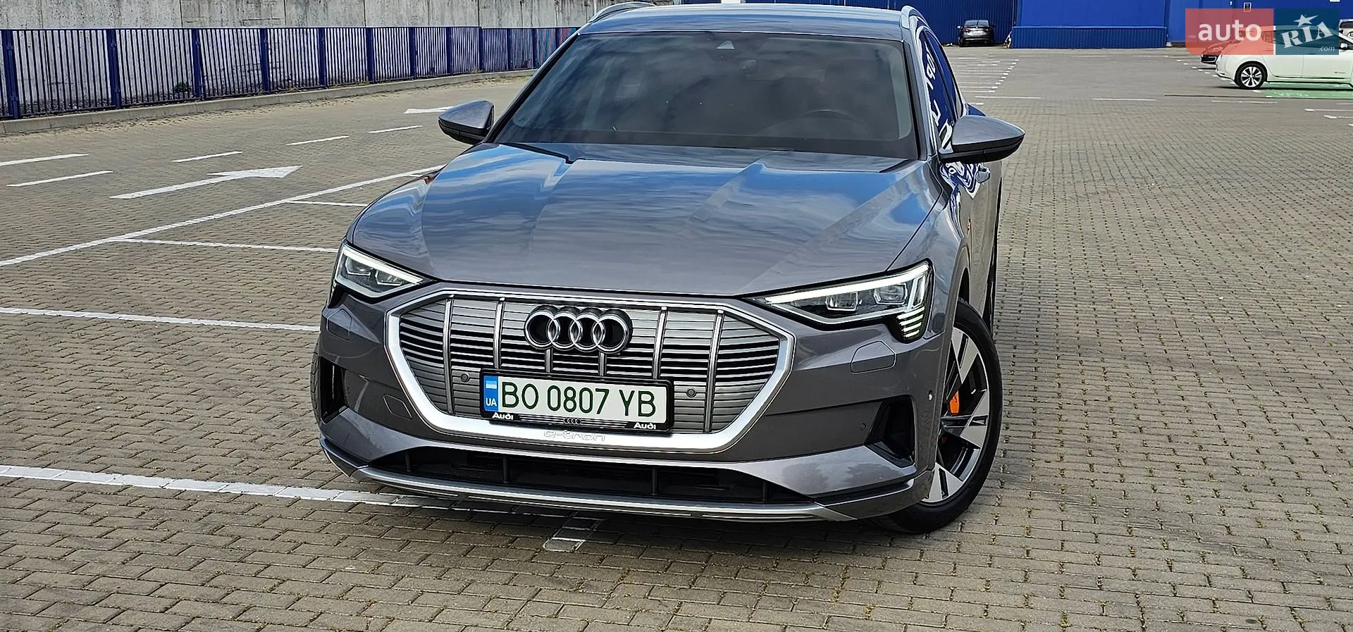 2020 Audi e-tron - мініатюра 8