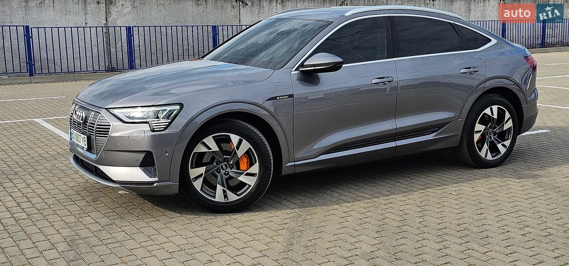 2020 Audi e-tron - мініатюра 14