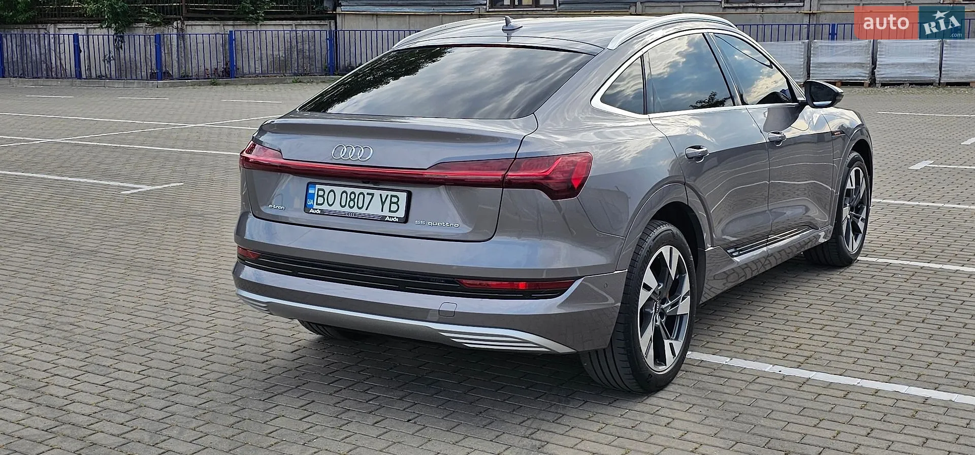 2020 Audi e-tron - мініатюра 36