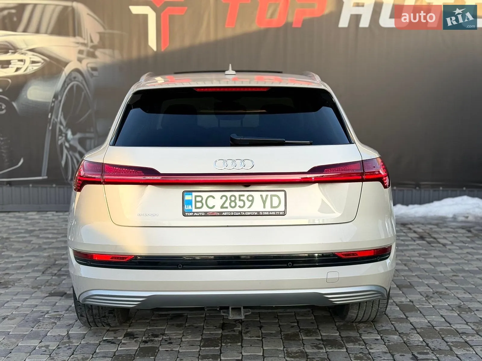 2019 Audi e-tron - мініатюра 23