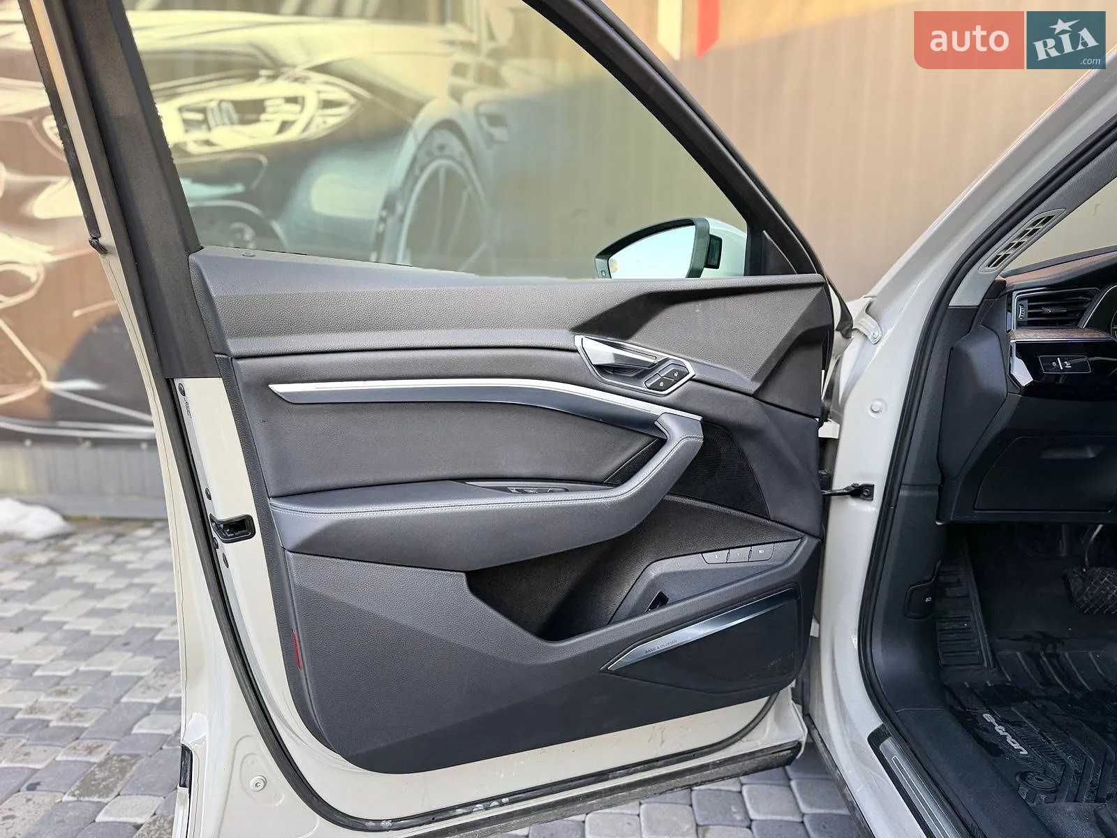 2019 Audi e-tron - мініатюра 53