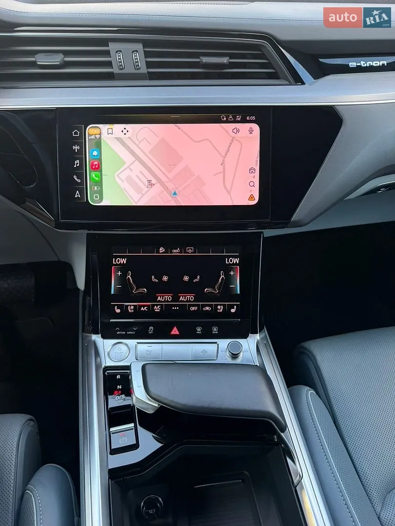 2020 Audi e-tron - мініатюра 17