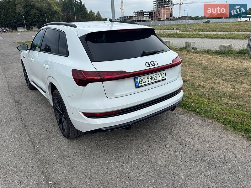 Внедорожник / Кроссовер Audi e-tron 2021 в Львове