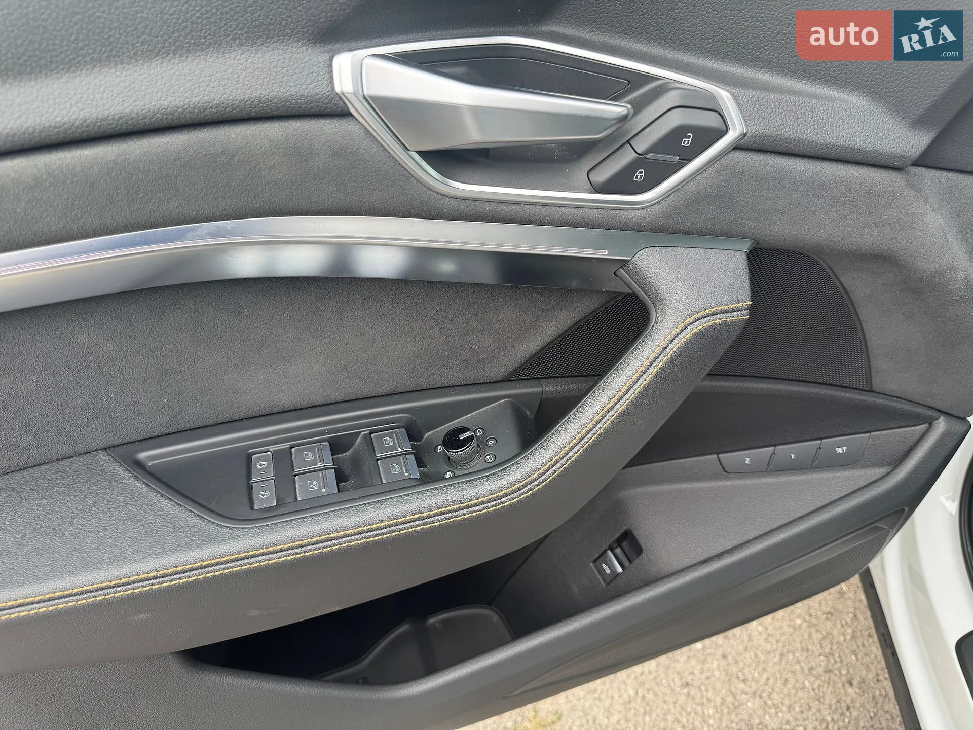 2021 Audi e-tron - мініатюра 10