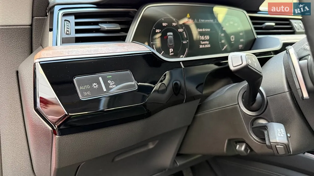 2019 Audi e-tron - мініатюра 22