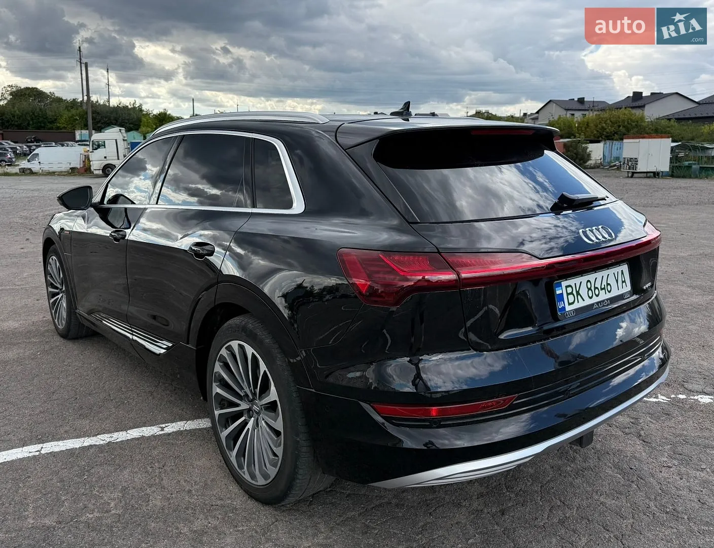 2019 Audi e-tron - мініатюра 12